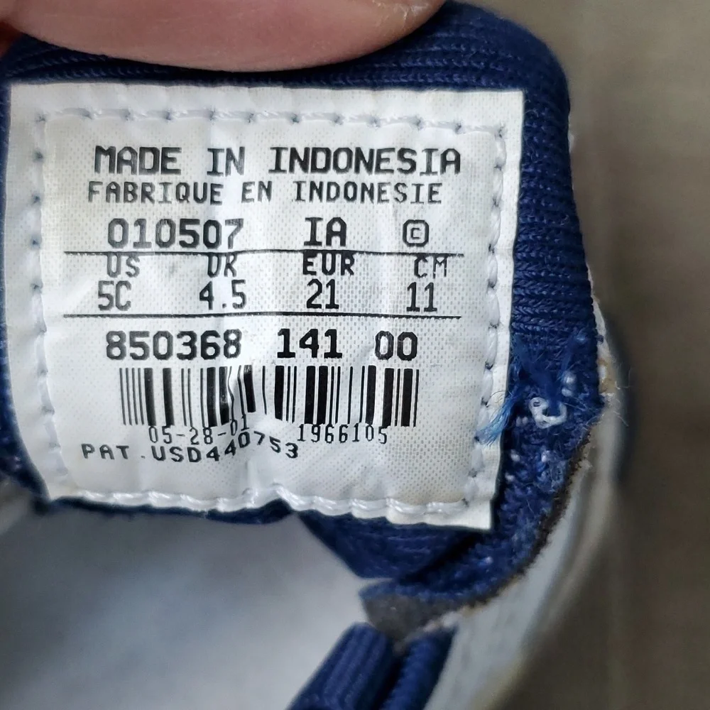 Nike Flight 2001 vintage baby sneakers 010507